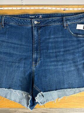 Old Navy Plus Size 30 4X High Rise Cutoff Denim Shorts Raw Hem